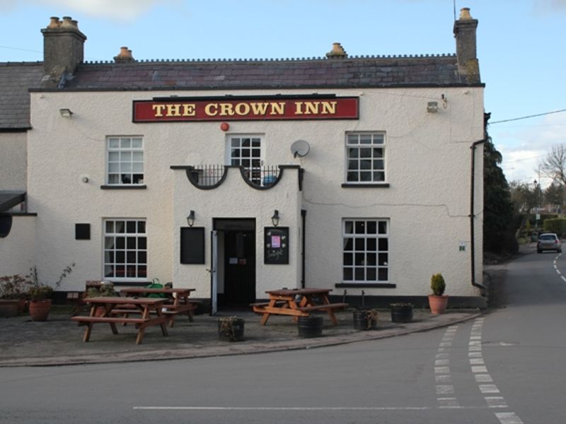 Crown Inn at Raglan. (Pub, External). Published on 16-08-2012