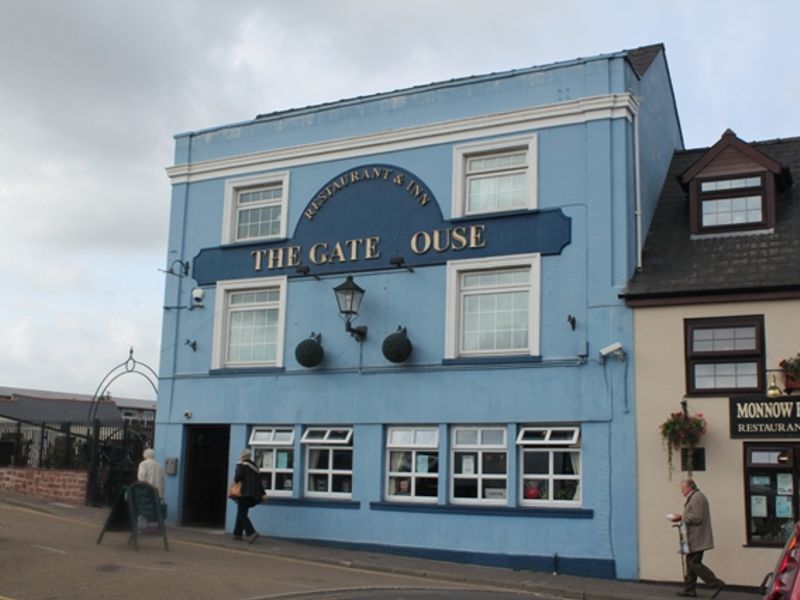 Gatehouse at Monmouth. (Pub, External). Published on 16-08-2012 