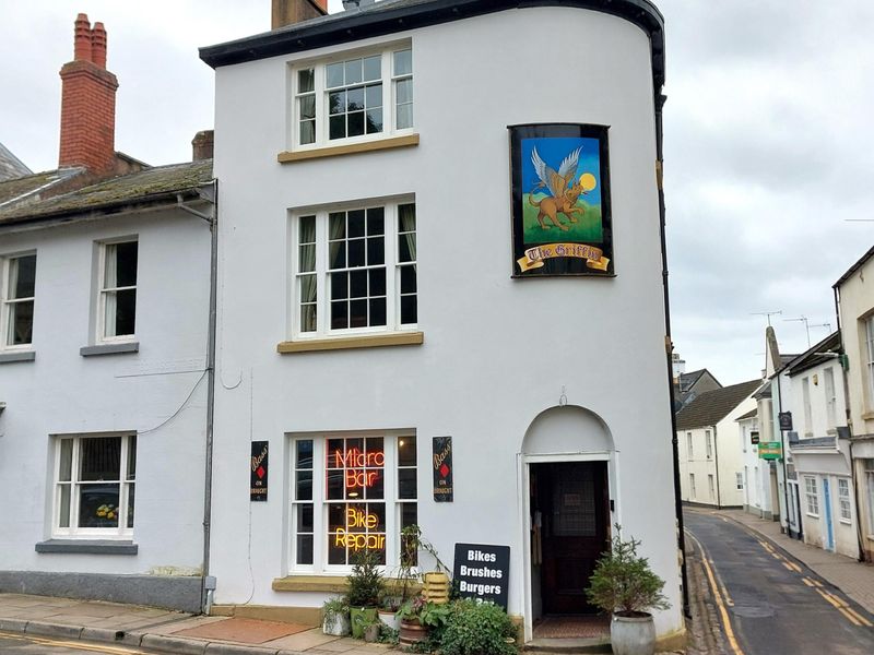 (Pub, Key). Published on 29-06-2025