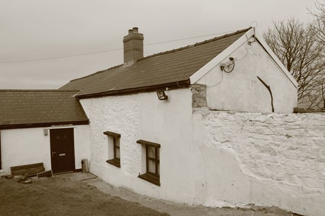 Lamb & Fox at Blaenavon. (Pub, External). Published on 28-04-2012