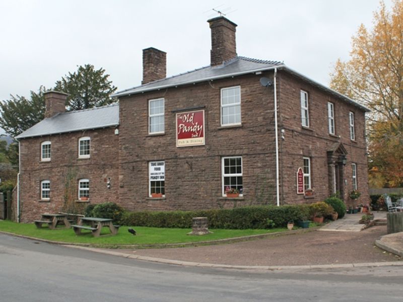 Pandy Inn at Pandy. (Pub, External). Published on 16-08-2012