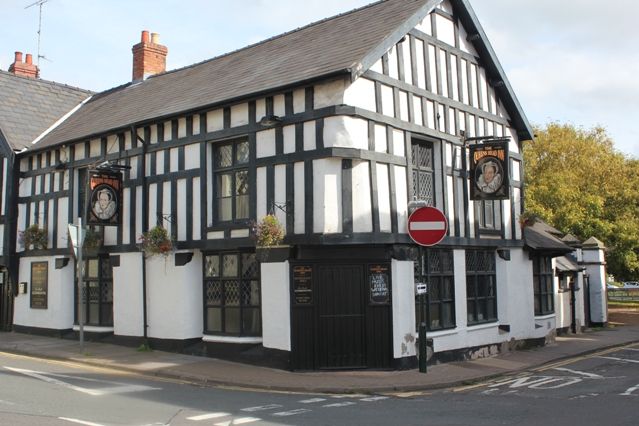Queens Head Hotel at Monmouth. (Pub, External). Published on 28-04-2012