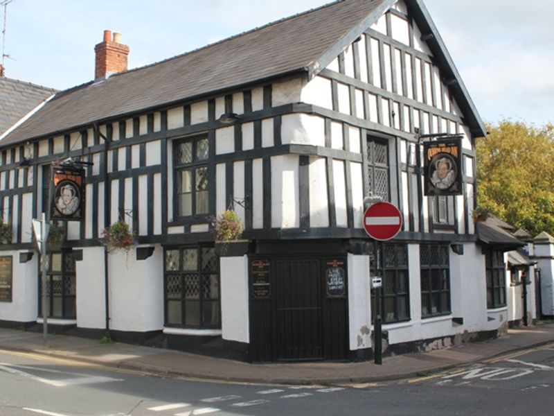 Queens Head Hotel at Monmouth. (Pub, External). Published on 28-04-2012