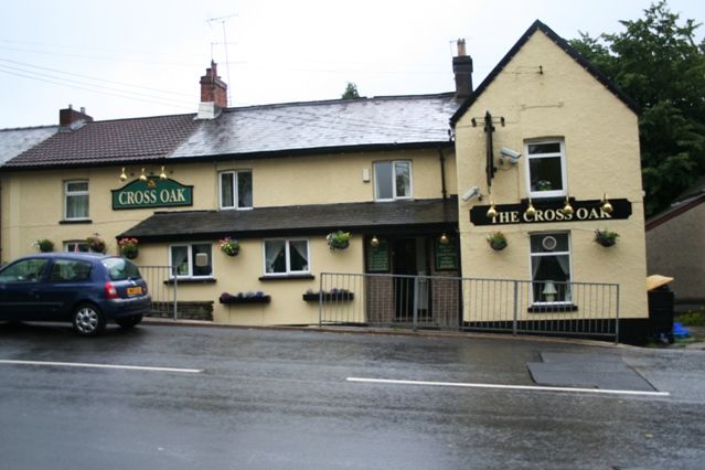 Cross Oak Inn at Penmaen. (Pub, External). Published on 28-04-2012