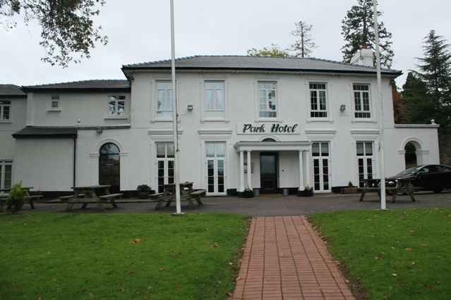 Park Hotel at Pandy. (Pub, External). Published on 28-04-2012