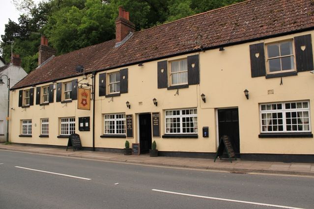 Rose & Crown at Tintern. (Pub, External). Published on 28-04-2012