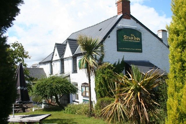 Star Inn at Llanfihangel Tor-y-Mynydd. (Pub, External). Published on 28-04-2012