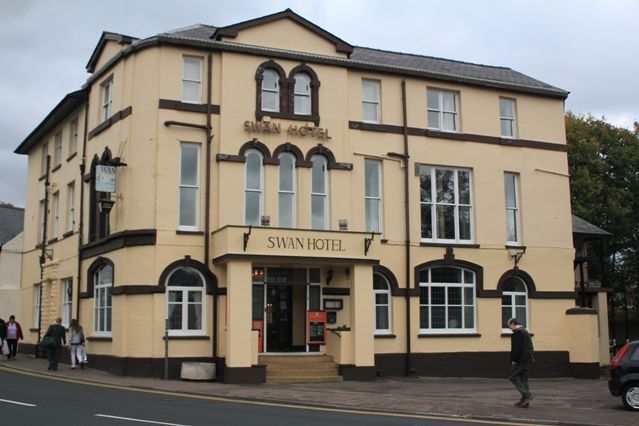 Swan Hotel at Abergavenny. (Pub, External). Published on 28-04-2012