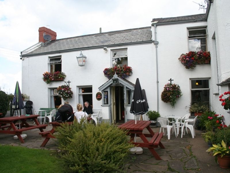 Wheatsheaf at Llanhennock. (Pub, External). Published on 28-04-2012 