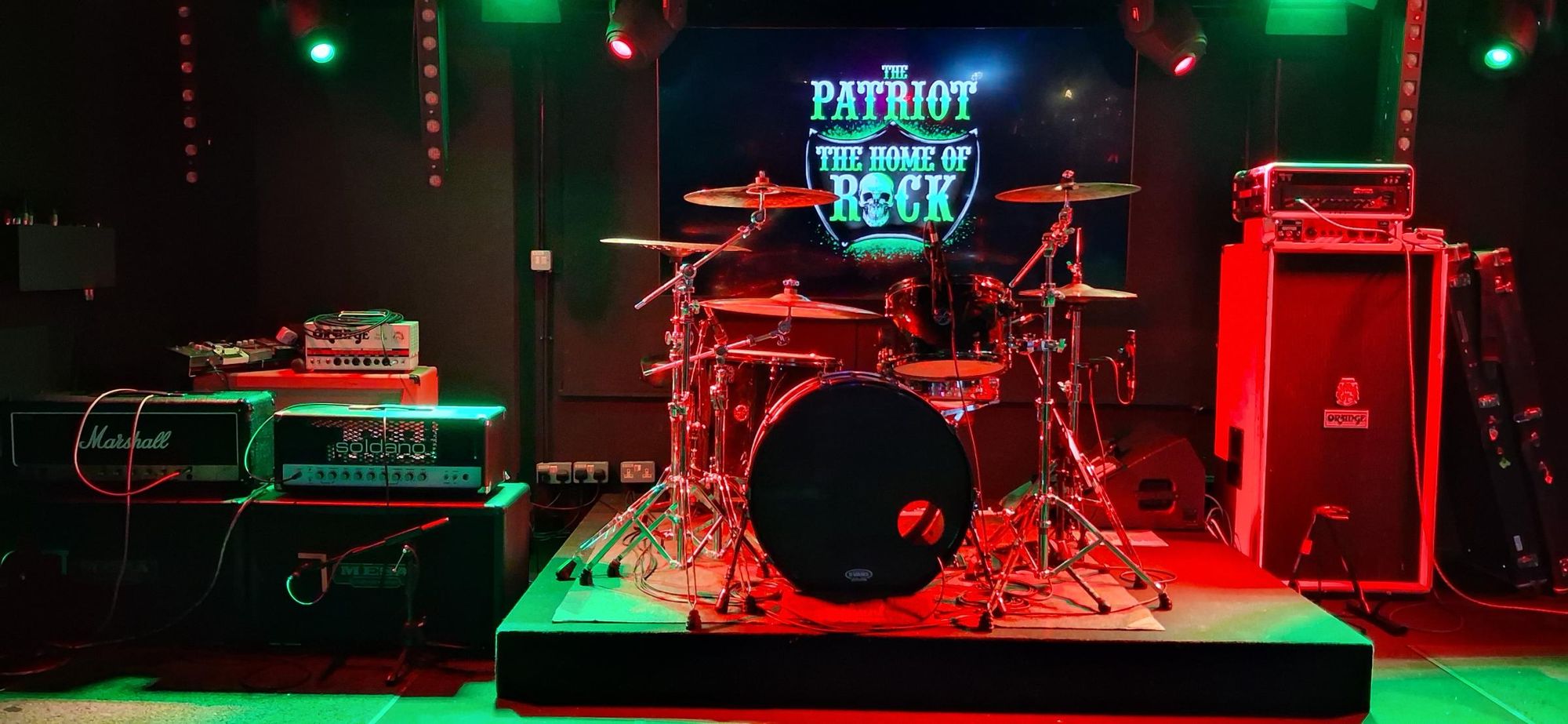 Venue stage. (Key). Published on 14-12-2025