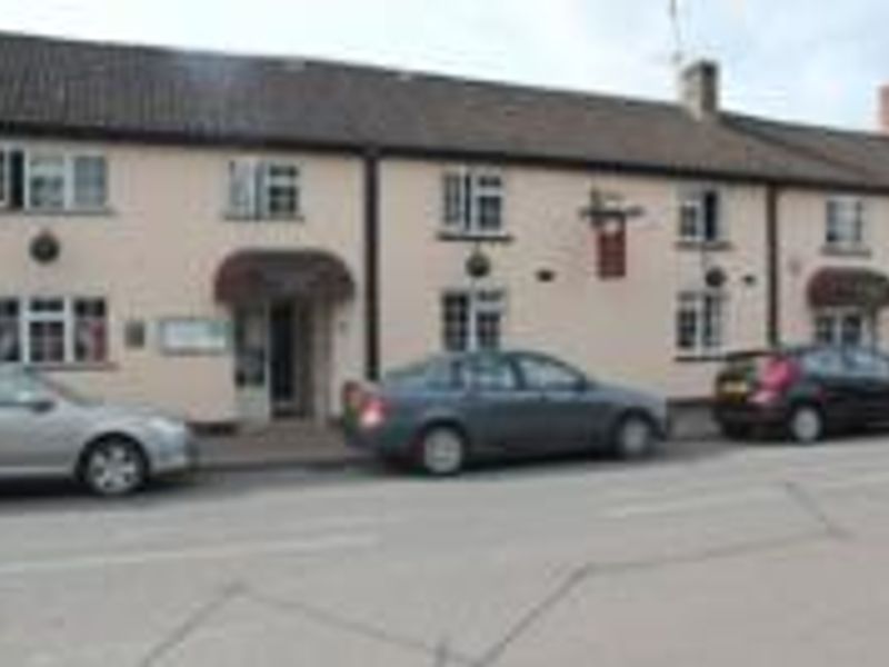 Riverside Hotel, Monmouth. (Pub, External). Published on 12-11-2011 