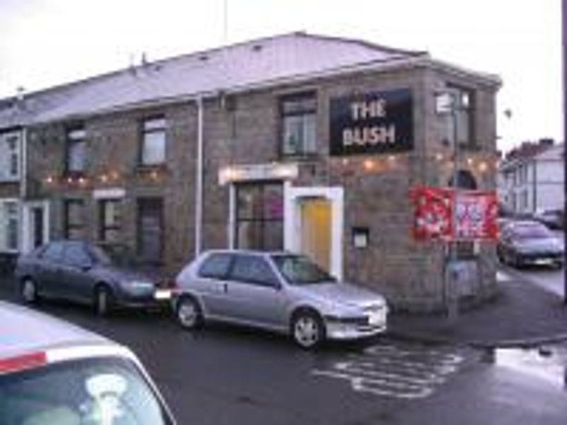 Bush Inn, Brynmawr. (Pub, External). Published on 12-11-2011