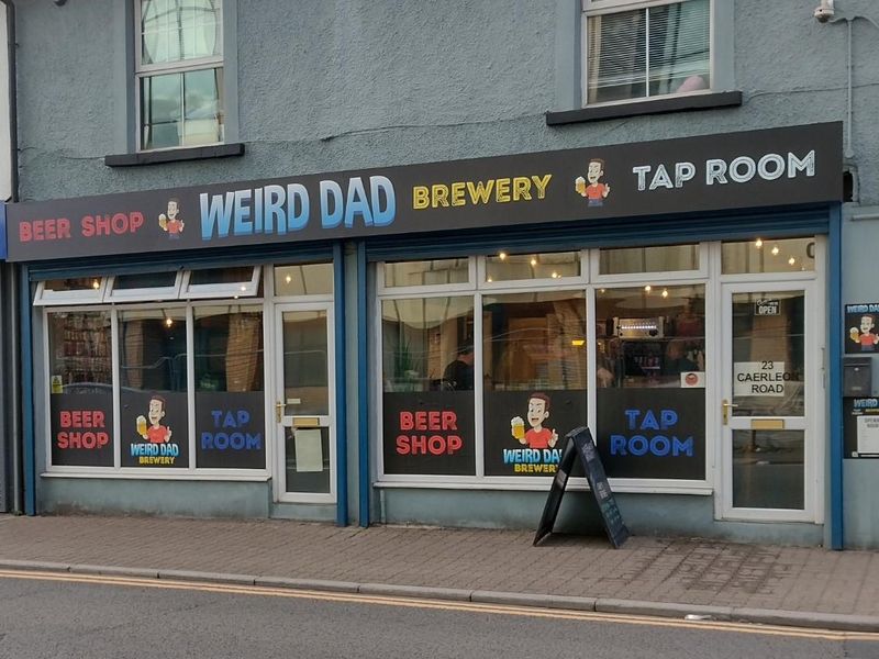 Weird Dad. (External, Sign, Key). Published on 18-08-2022