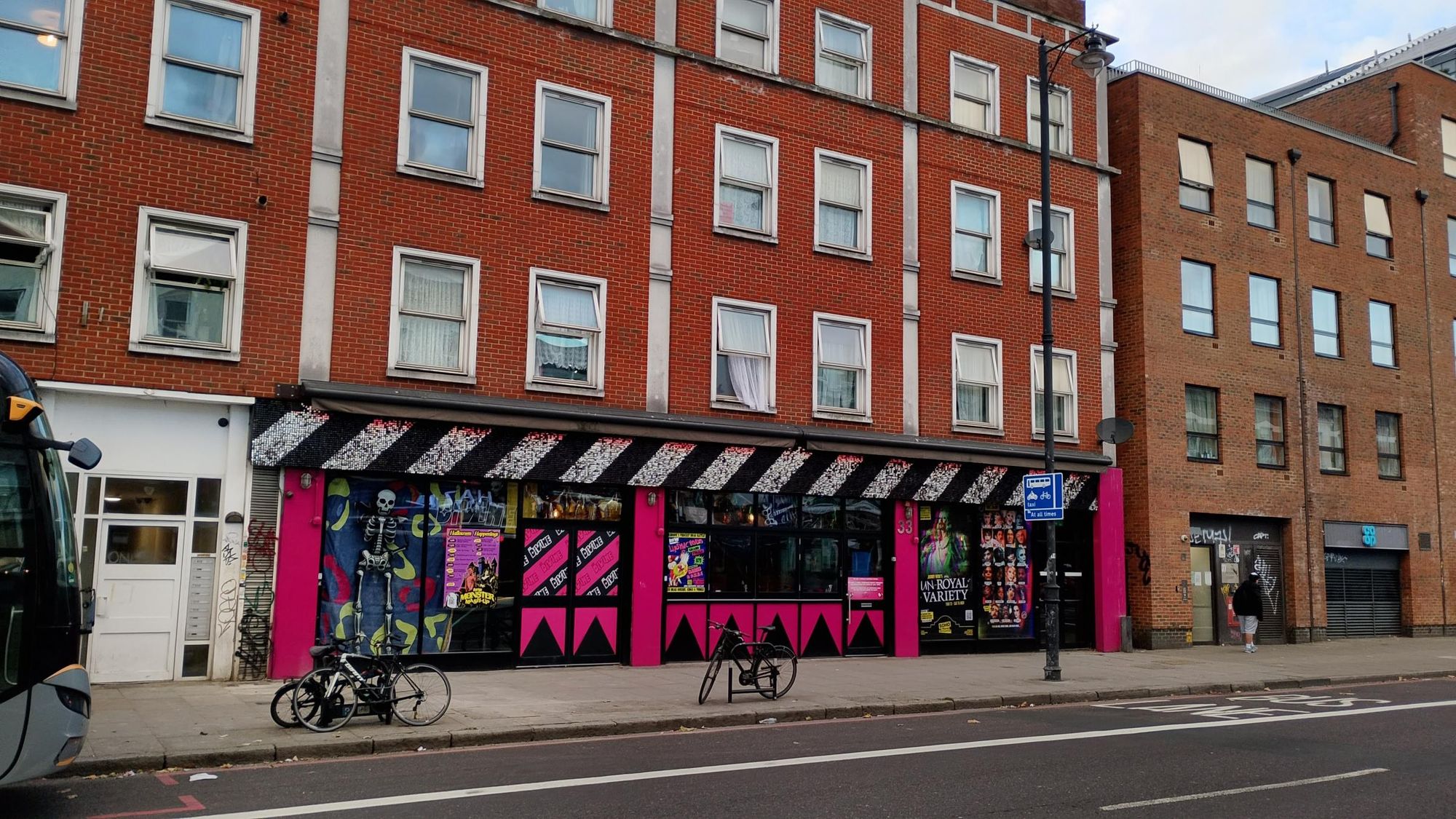 Taken 28 October 2025. (Pub, External, Key). Published on 29-10-2025