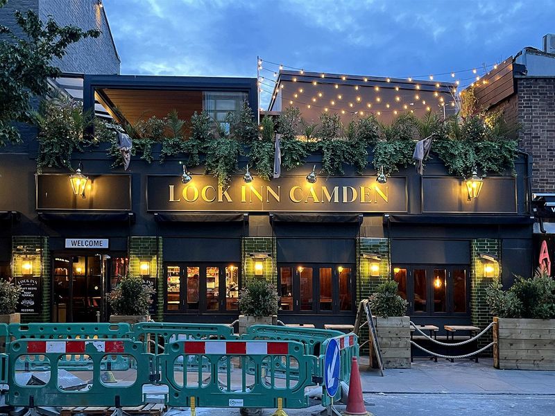 Exterior June 2025 at night. (Pub, External, Key). Published on 07-06-2025