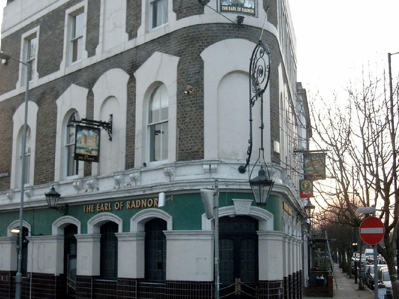 The Earl of Radnor - 24th Feb 2003. (Pub, External, Bar, Key). Published on 25-06-2021