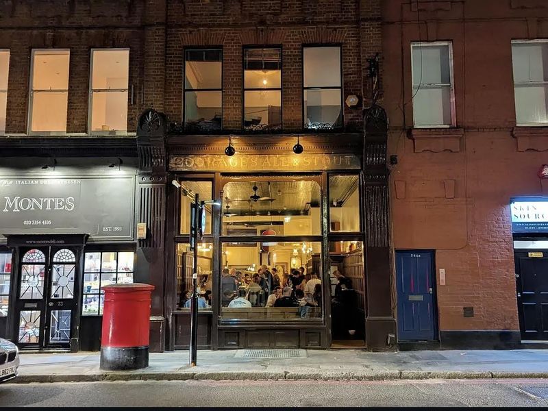 Interior Dec 2025. (Pub, External, Key). Published on 13-12-2025