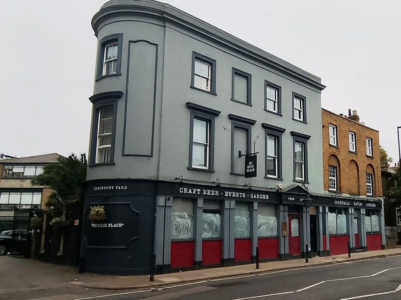 Taken 14 October 2025. (Pub, External). Published on 15-10-2025 