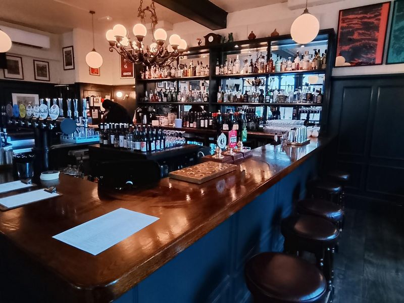 Taken 1 November 2025. (Bar). Published on 02-11-2025 