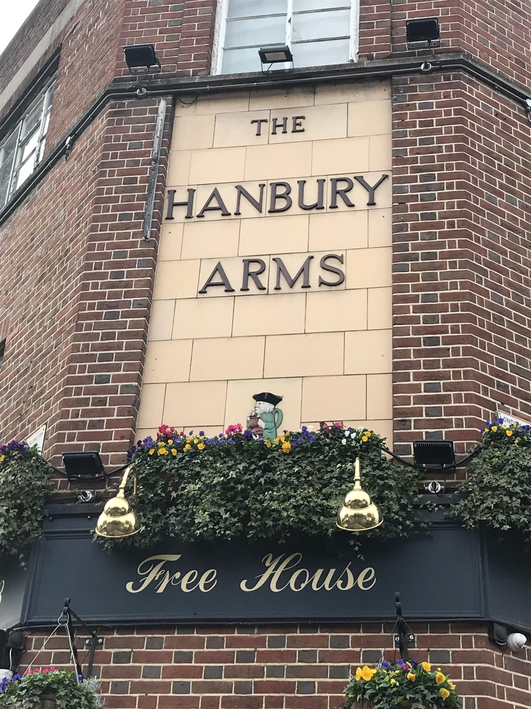 Hanbury N1 27th November 2021 sign. (Pub, External, Sign). Published on 02-12-2021