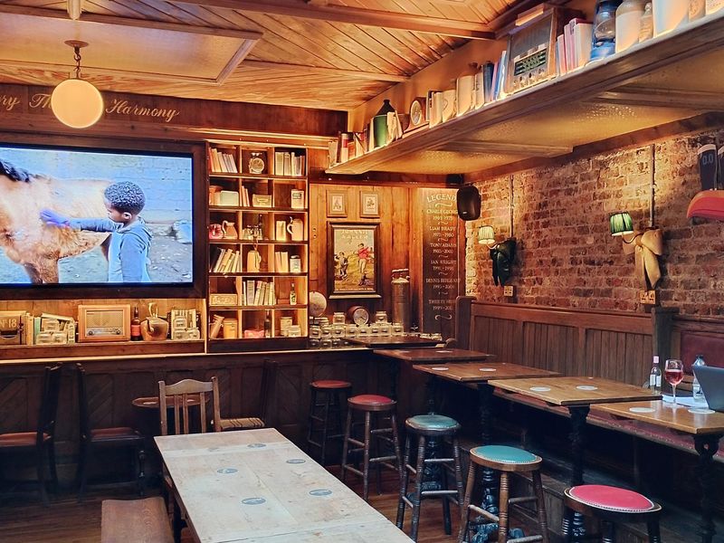 Taken 21 October 2025. (Pub). Published on 22-10-2025 