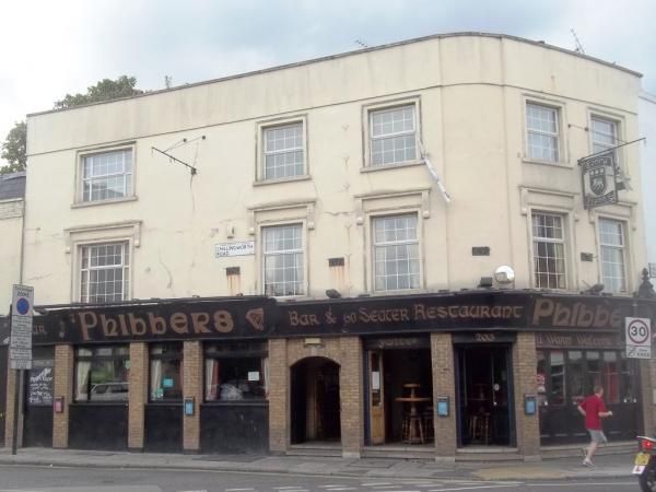 Phibbers taken August 2014. (Pub, External). Published on 06-08-2014