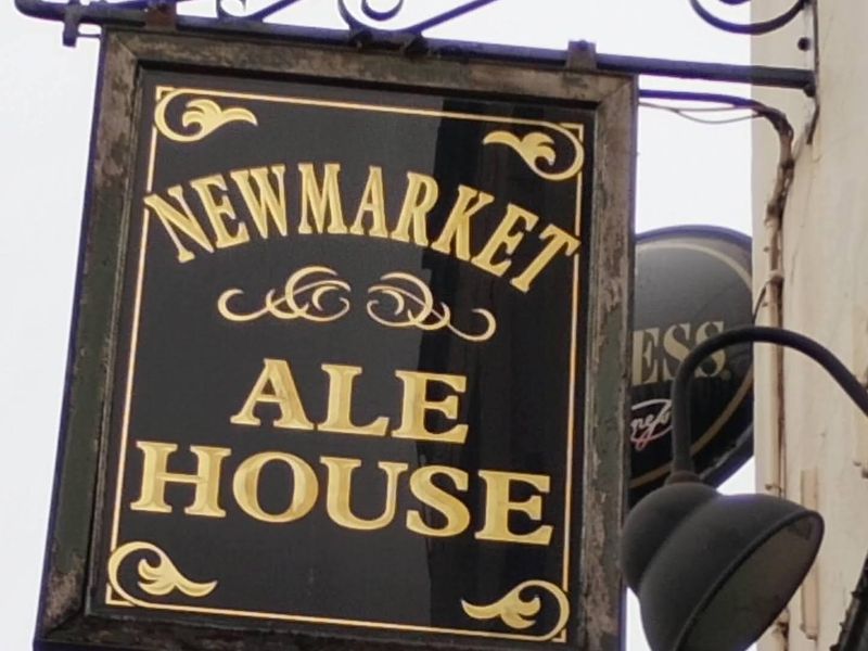 Taken 14 October 2025. (Sign). Published on 15-10-2025 