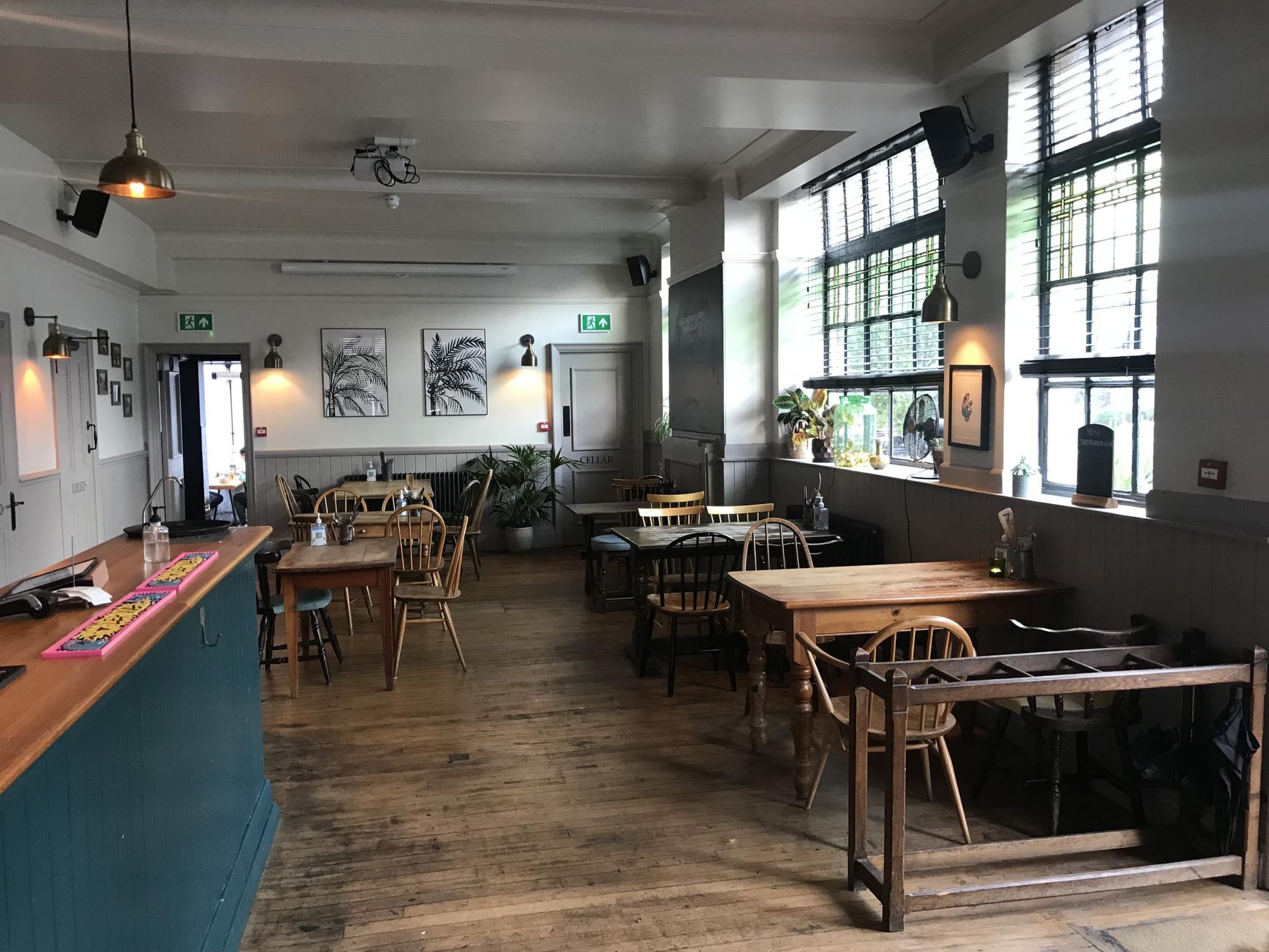 Palm 14th September 2021. (Pub). Published on 05-12-2021
