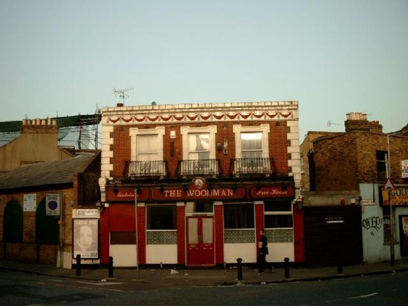 The Woodman - 15th April 2003. (Pub, External, Bar, Key). Published on 25-06-2021