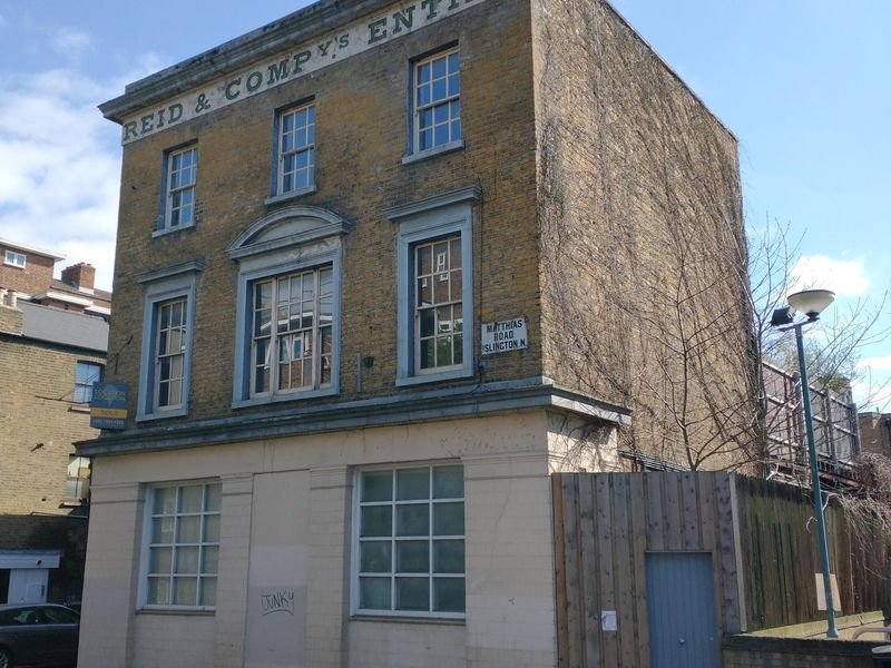 New Coach & Horses - April 2021. (Pub, External, Key). Published on 25-06-2021