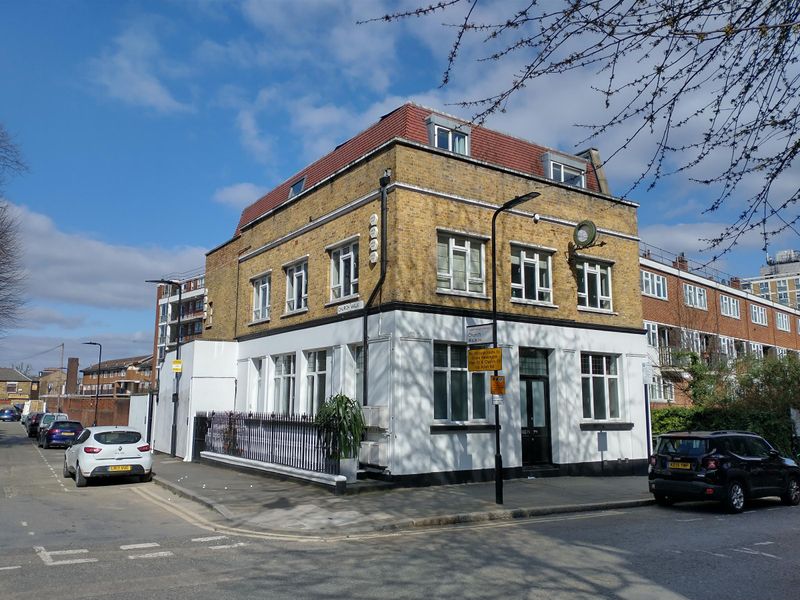 Molly Malones N16 - closed. (Pub, External, Bar, Key). Published on 25-06-2021