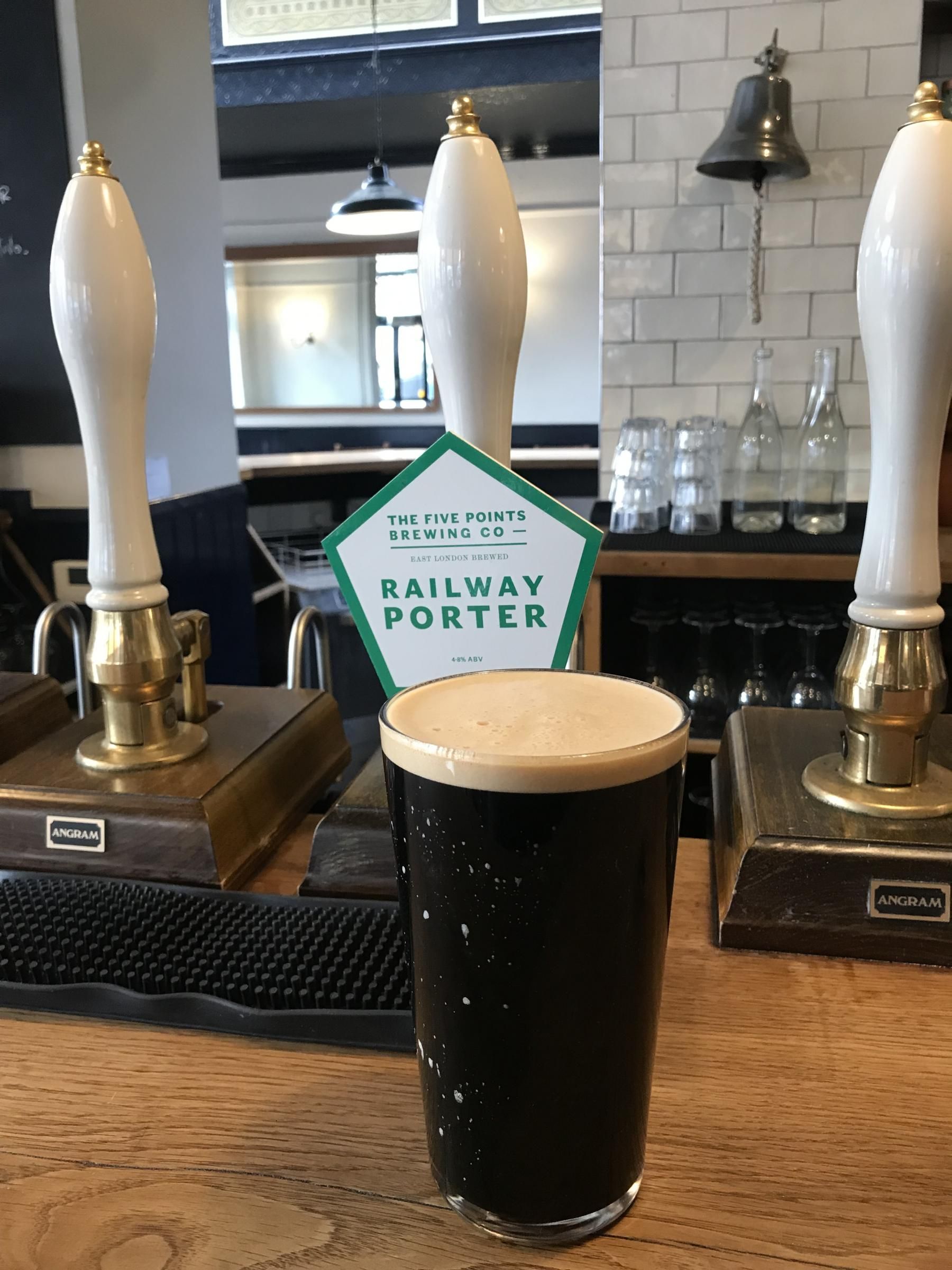 Landseer Arms 1st December 2021. (Pub, Bar). Published on 02-12-2021