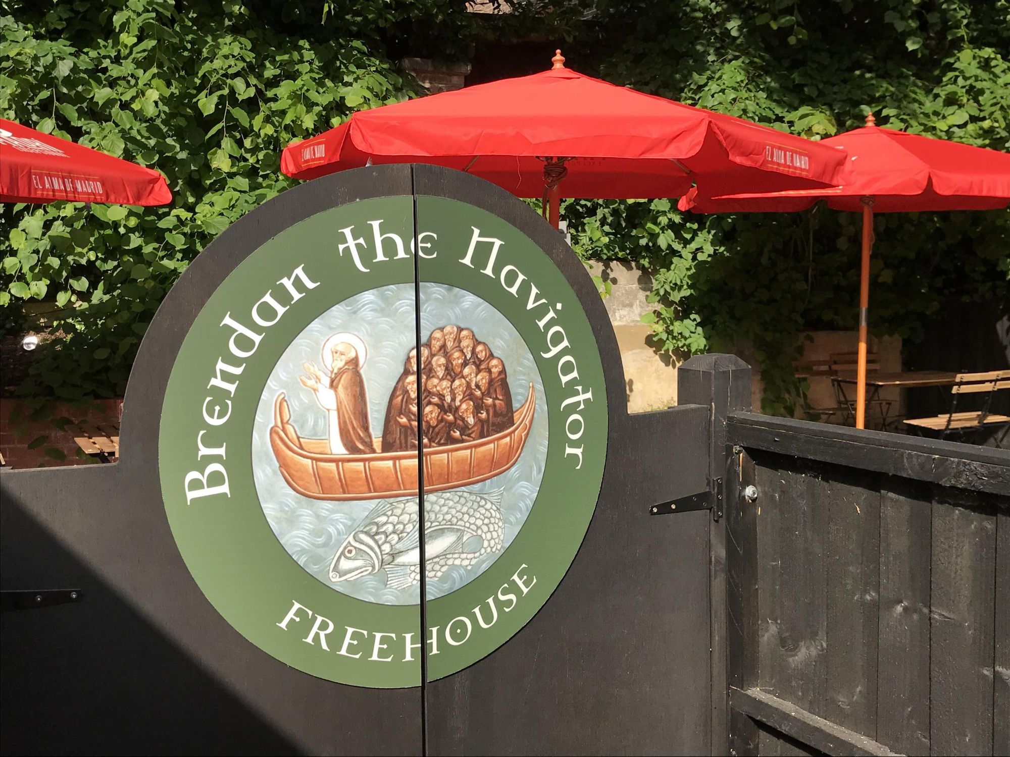 Brendan The Navigator May 2021 - pub sign. (Pub, External, Bar, Sign). Published on 25-06-2021