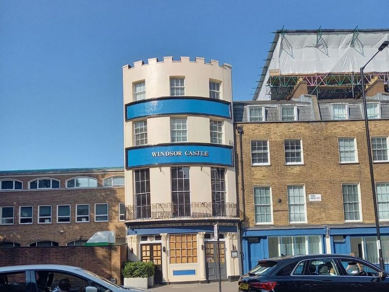 Windsor Castle Regents Park Aug 2024. (Pub, External). Published on 24-08-2024