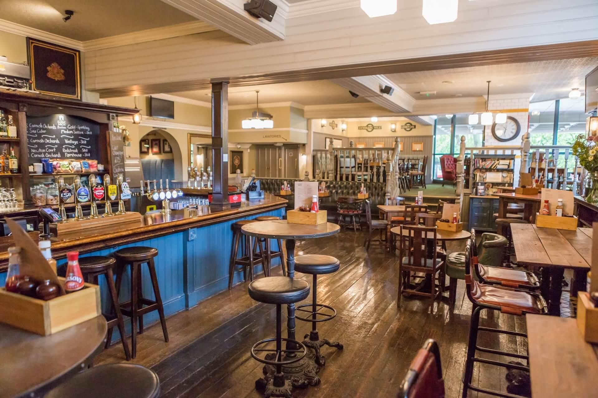 Interior Sept 2023. (Pub, Bar). Published on 30-09-2023