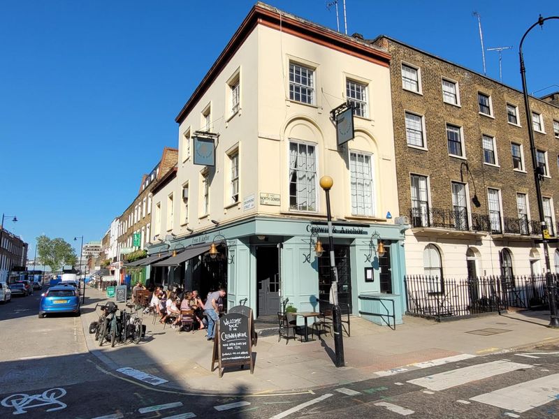 Exterior Summer 2026. (Pub, External, Key). Published on 02-07-2026