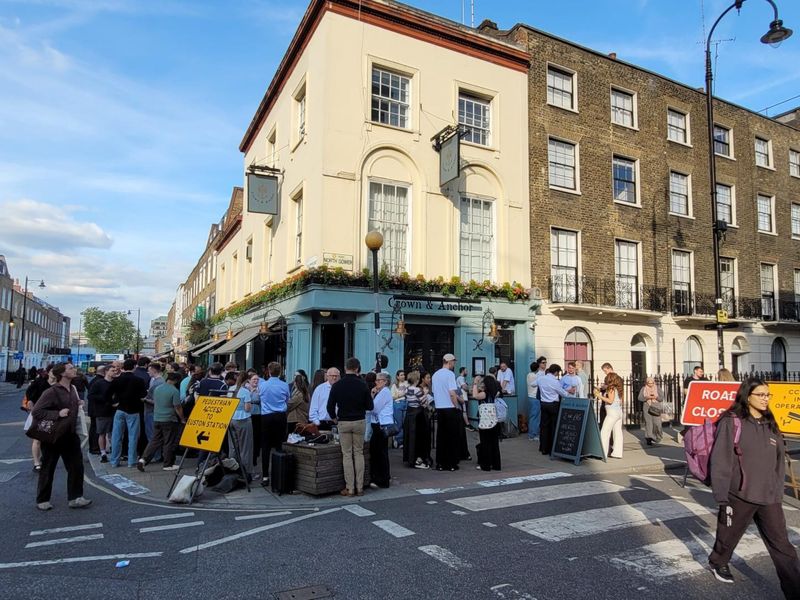 A busy street picture. (Pub, External). Published on 02-07-2026 