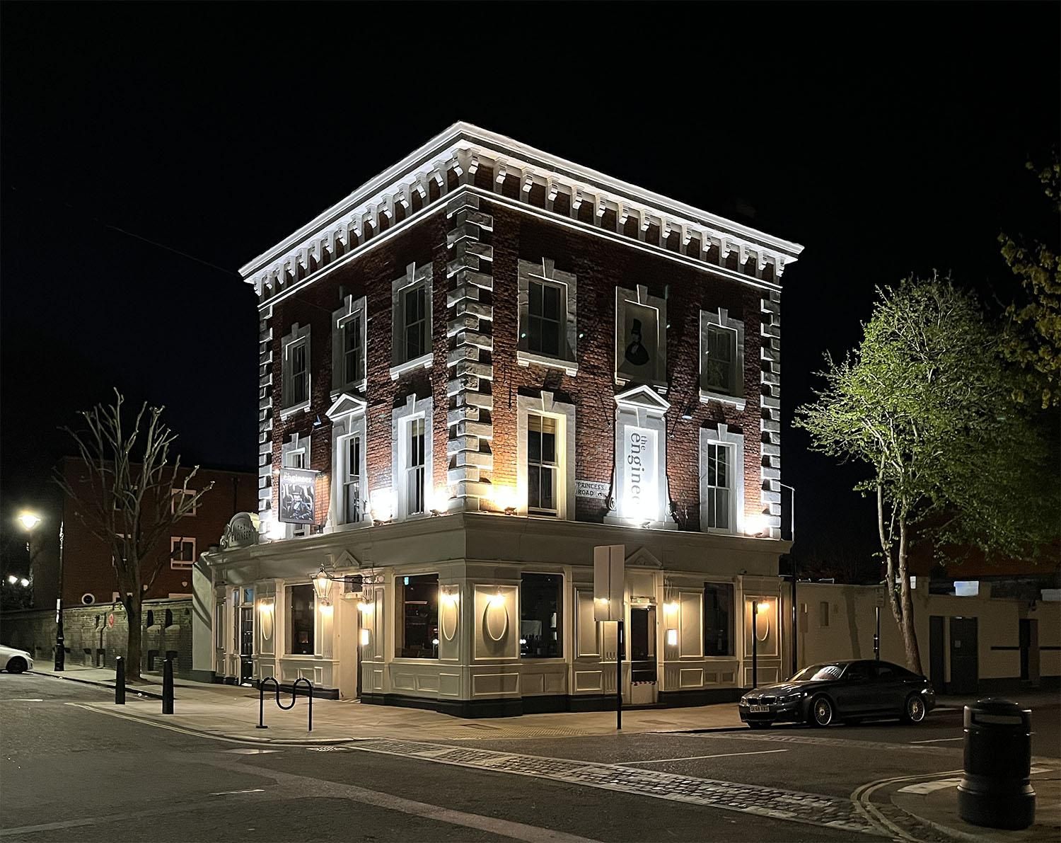 Pub at Night April 2026. (Pub, External, Key). Published on 27-04-2026