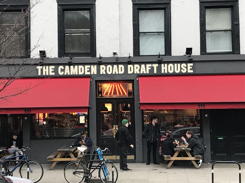 Photo taken March 2020. (Pub, External, Sign, Customers). Published on 06-10-2020