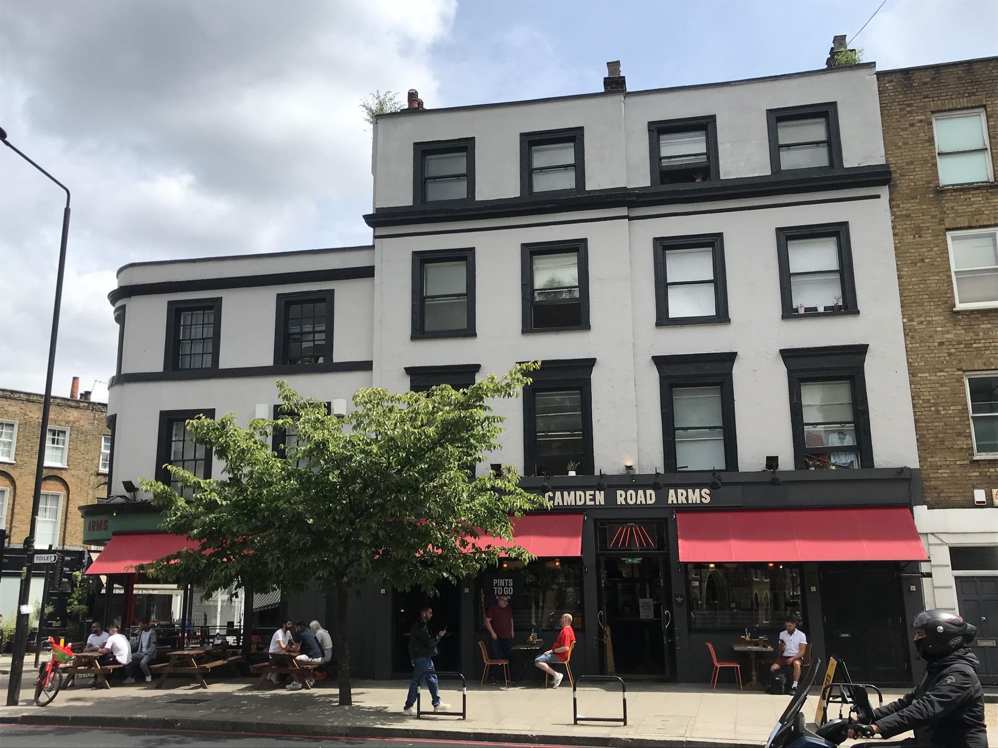 Camden Road Arms July 2021. (Pub, External). Published on 05-08-2021