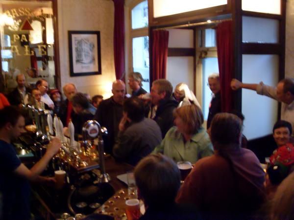 (Pub, Bar, Customers). Published on 02-11-2014