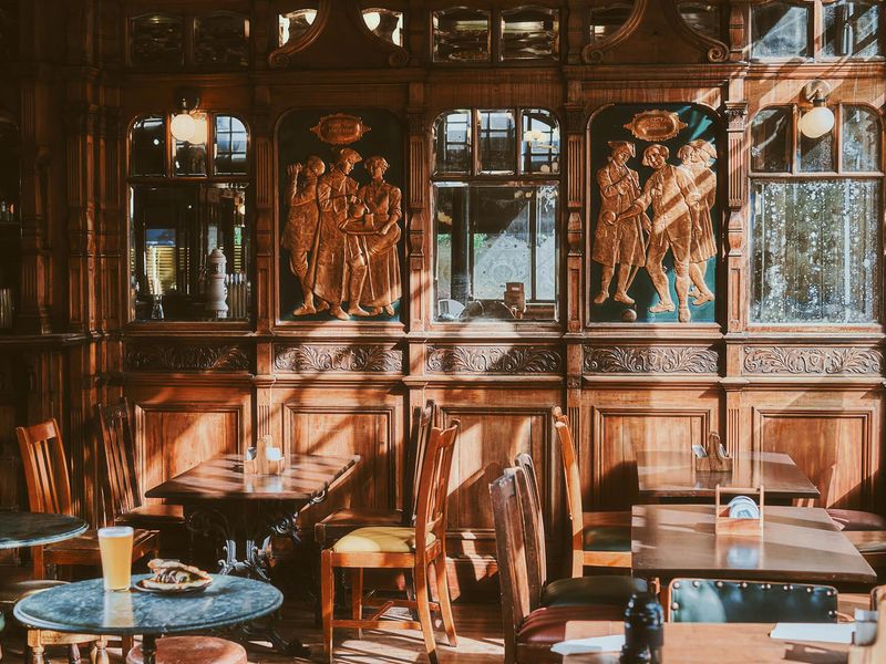Interior after 2022 refurb. (Pub, Bar). Published on 27-07-2022