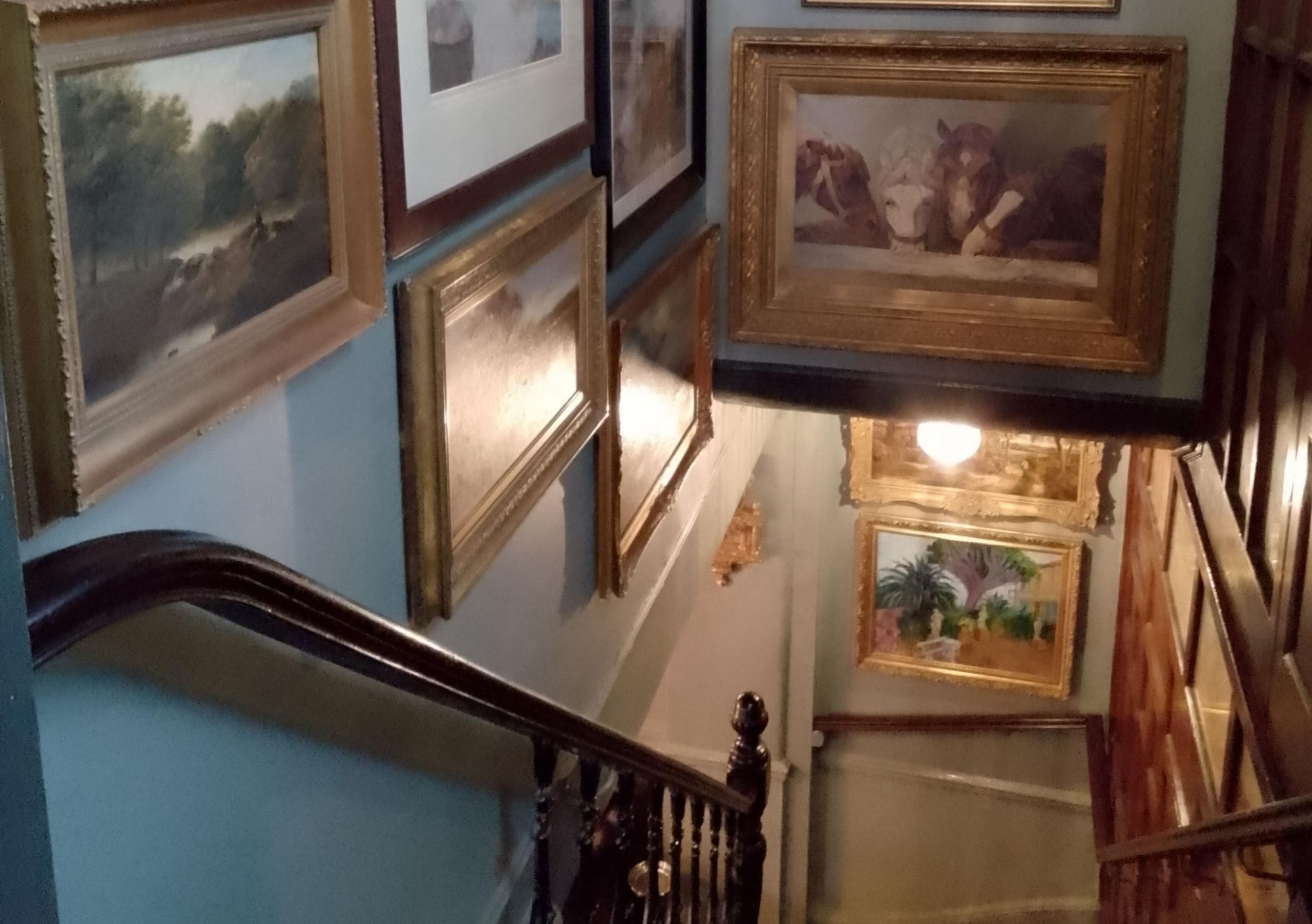Stairs to restaurant and ladies loo Sept 2023. (Pub, Restaurant). Published on 29-09-2023