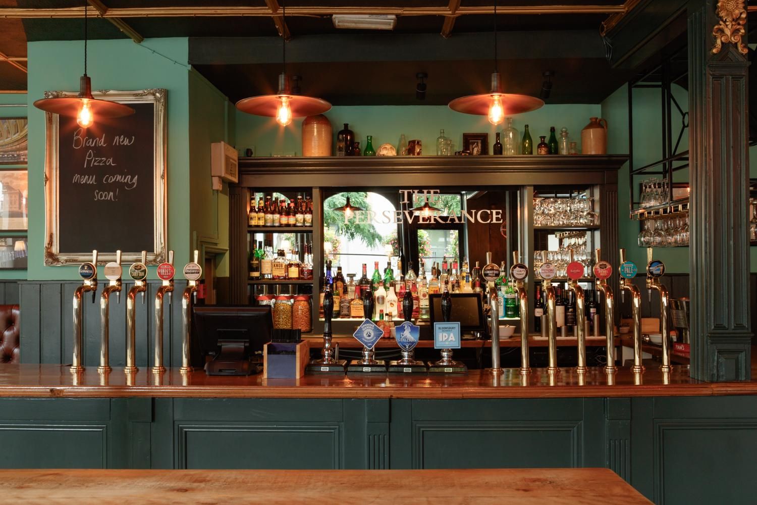 April 2022. (Pub, Bar). Published on 12-04-2022