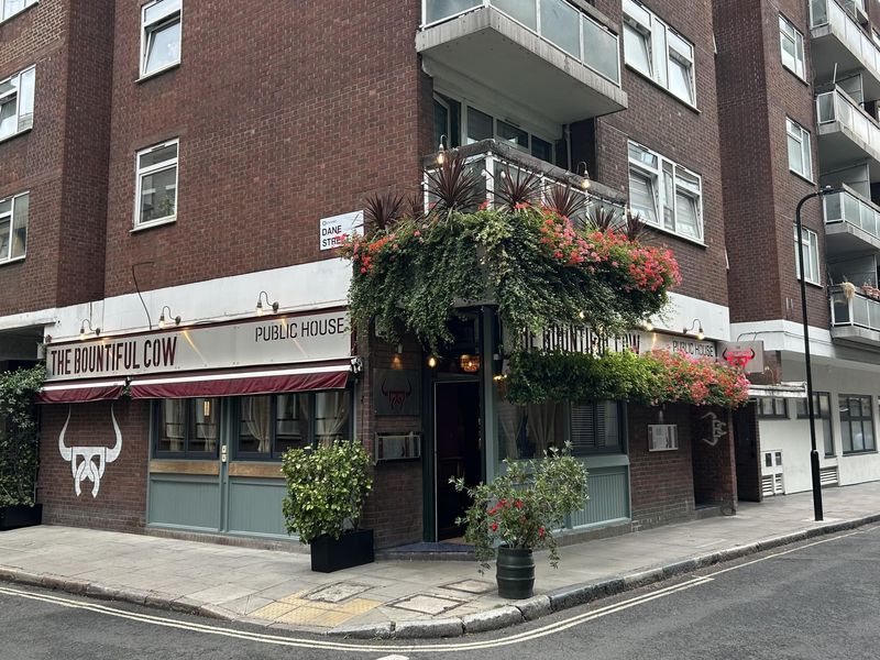 Exterior August 2026. (Pub, External, Sign). Published on 23-08-2026