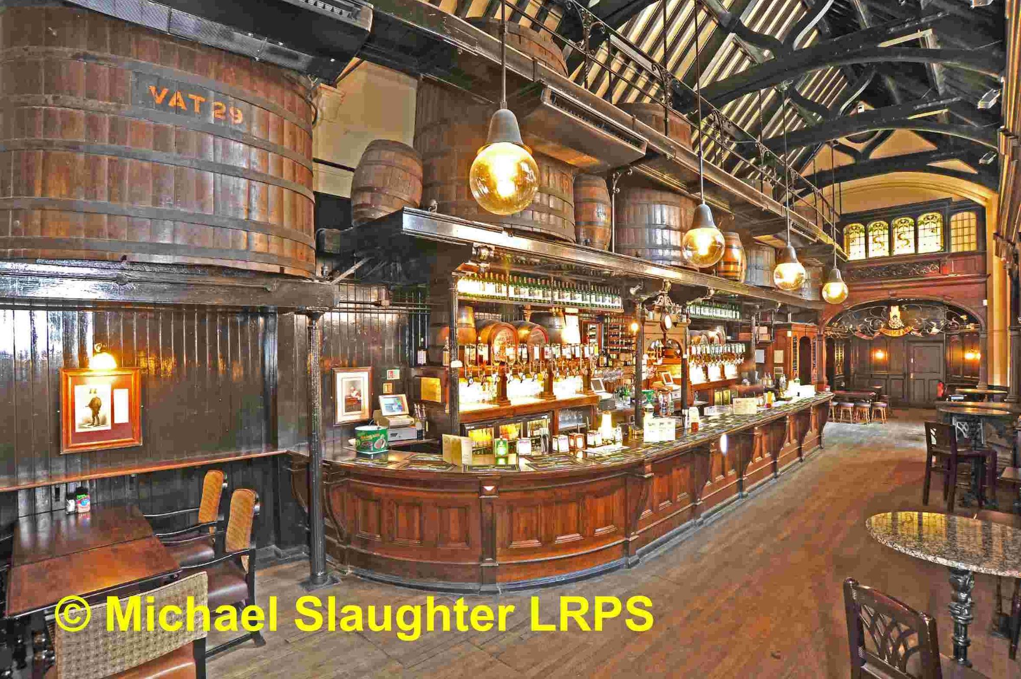 (Pub, Bar, Key). Published on 09-10-2024
