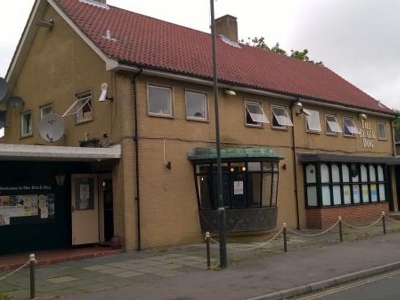 Black Dog, Northgate, Crawley, West Sussex. (Pub, External). Published on 20-08-2015