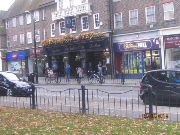 THE JUBBILE OAK. (Pub, External, Key). Published on 28-10-2015