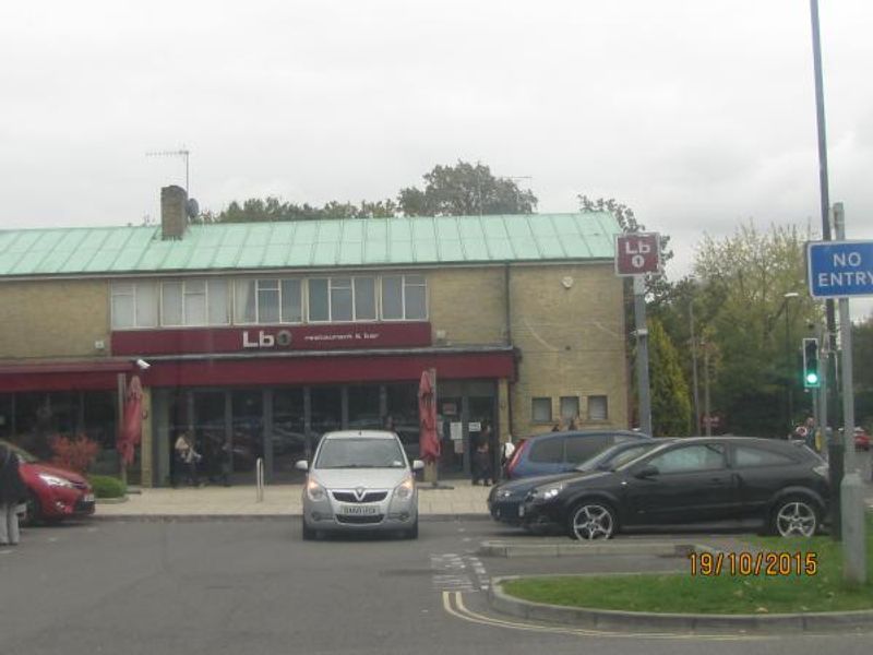 LB1. (Pub, External, Key). Published on 26-10-2015