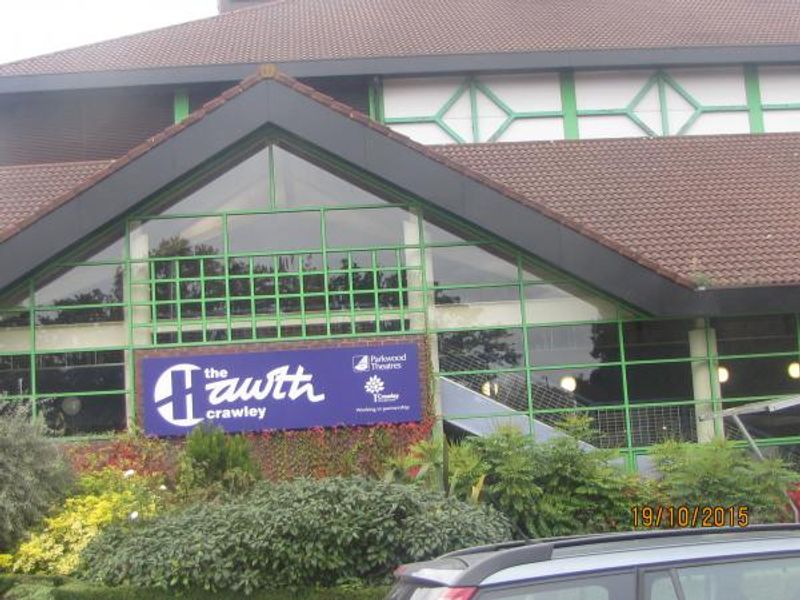 HAWTH THEATRE BAR. (External, Bar). Published on 26-10-2015 
